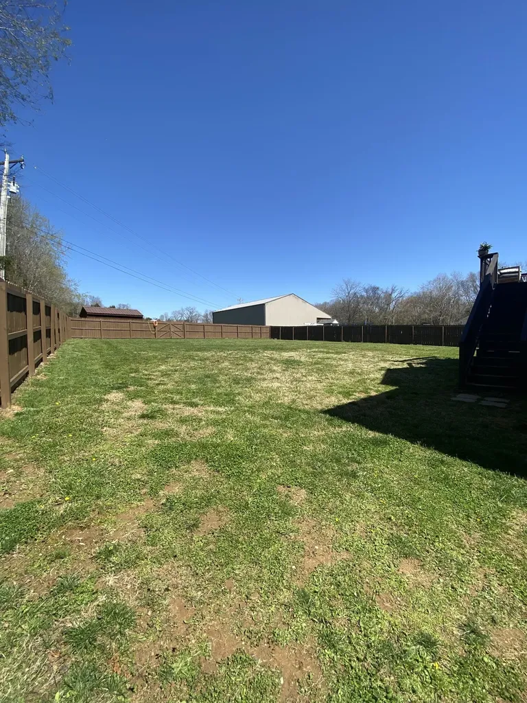 2638 Seven Mile Ferry Road Clarksville TN 37040