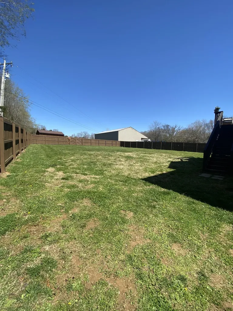 2638 Seven Mile Ferry Road Clarksville TN 37040