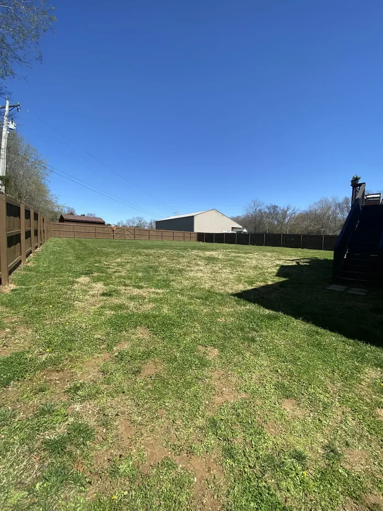 2638 Seven Mile Ferry Road Clarksville TN 37040