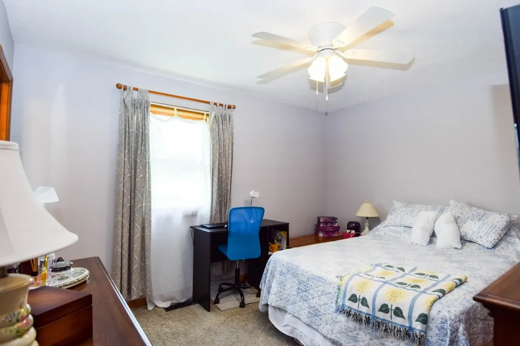 135 Old Hwy 52w Portland TN 37148