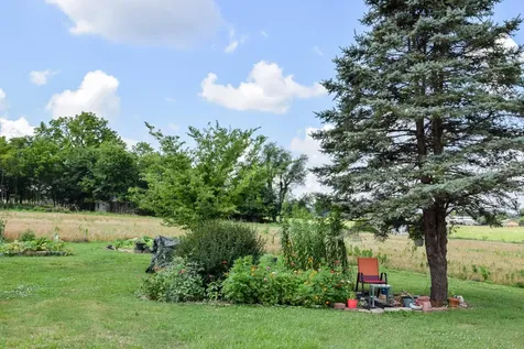 135 Old Hwy 52w Portland TN 37148