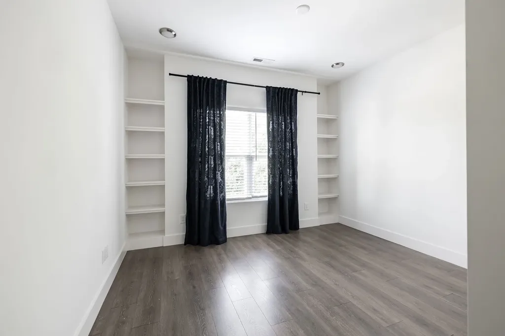 112 Claiborne Street Nashville TN 37210