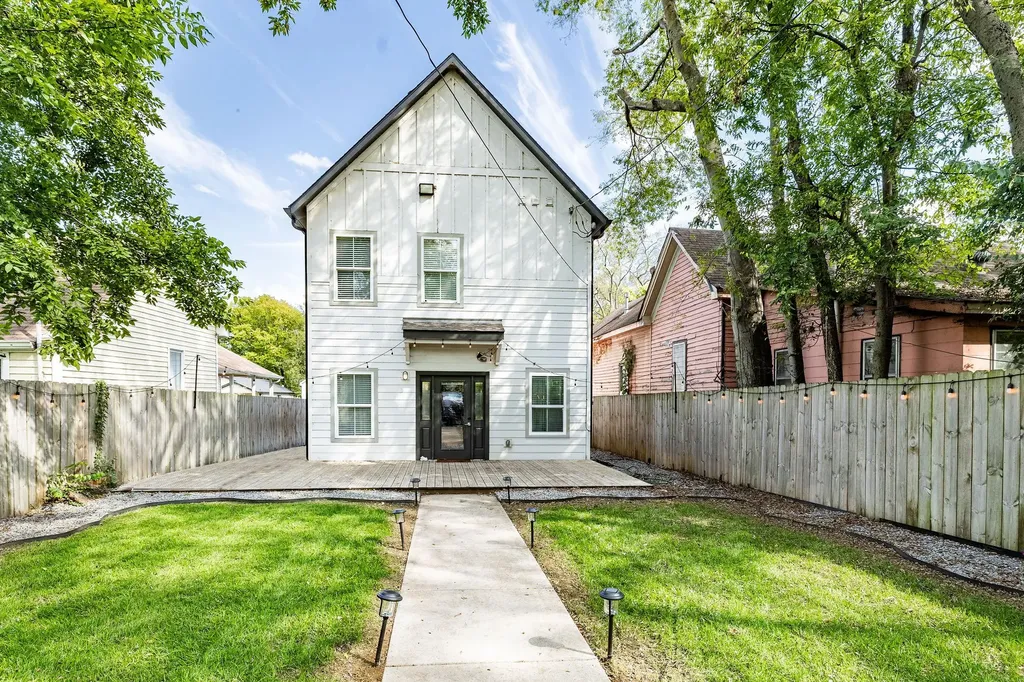 112 Claiborne Street Nashville TN 37210