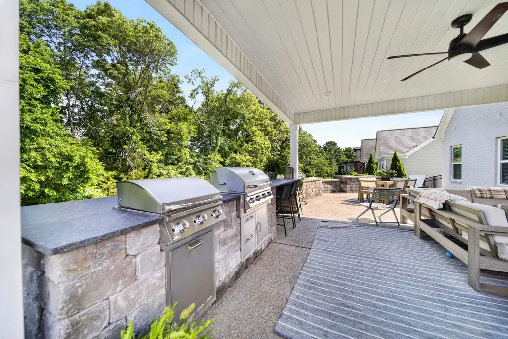 166 Monarchos Drive Gallatin TN 37066