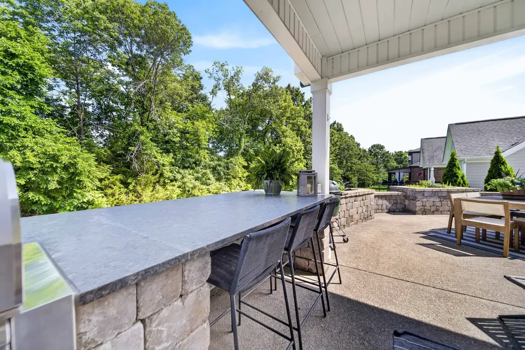 166 Monarchos Drive Gallatin TN 37066