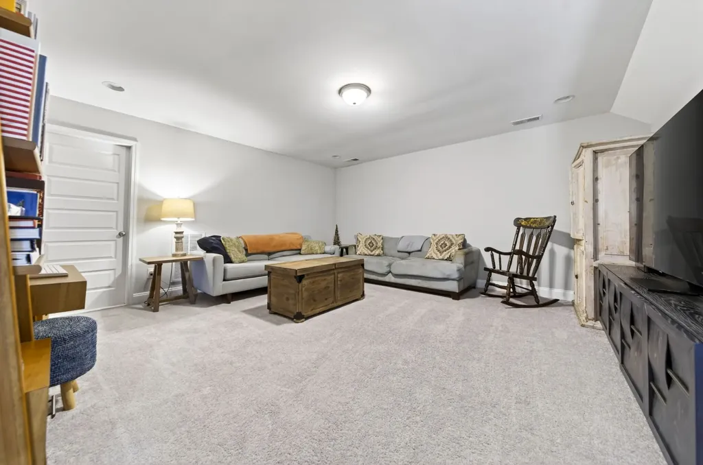 166 Monarchos Drive Gallatin TN 37066