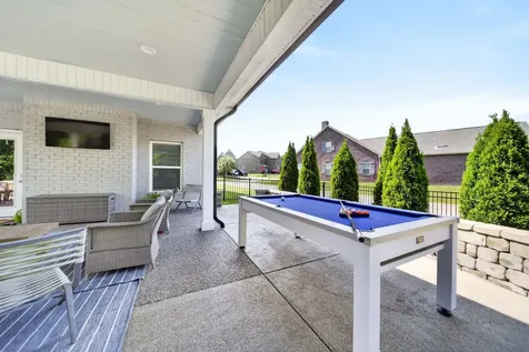 166 Monarchos Drive Gallatin TN 37066