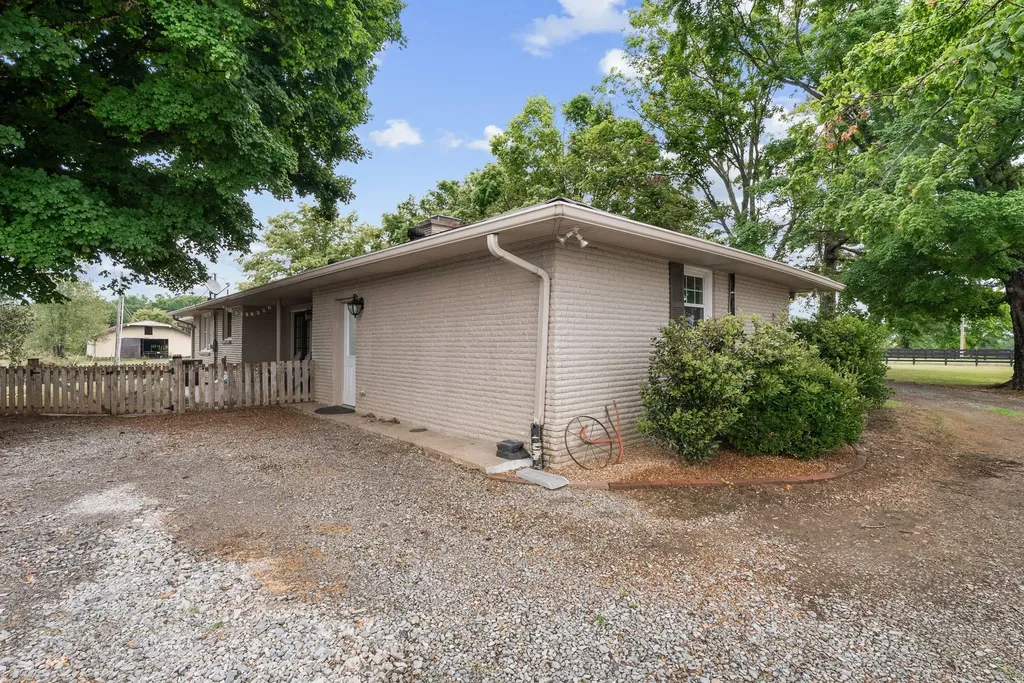 7200 Shoals Branch Road Primm Springs TN 38476