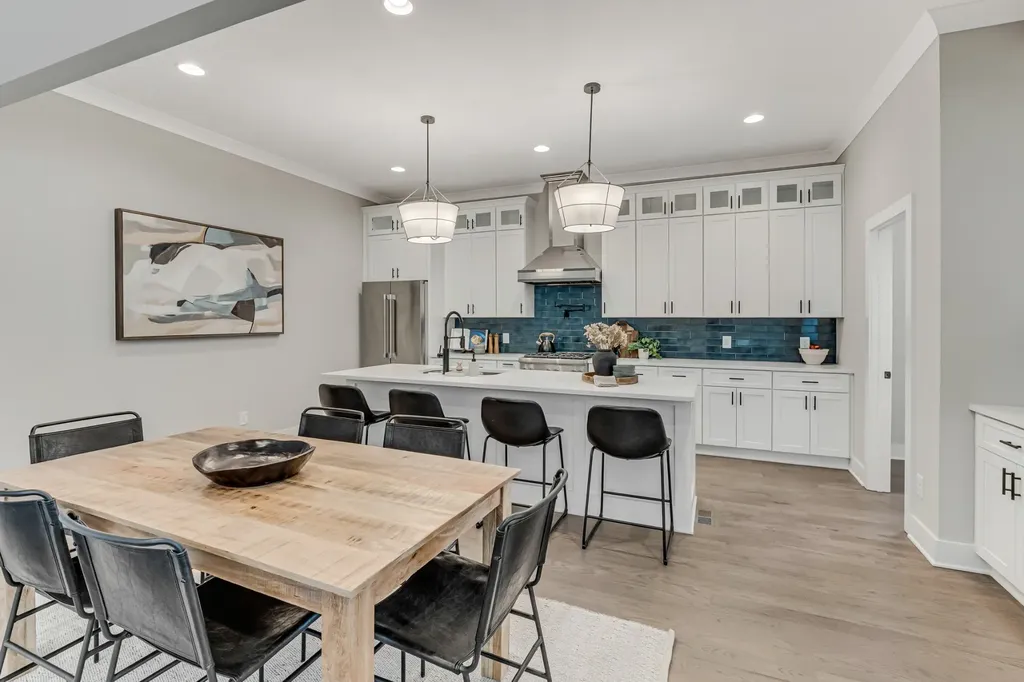 6037 Sterling Street Nashville TN 37209