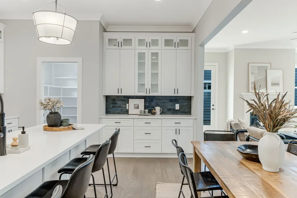 6037 Sterling Street Nashville TN 37209