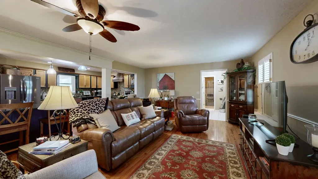14220 Highway 69, N Cottage Grove TN 38224