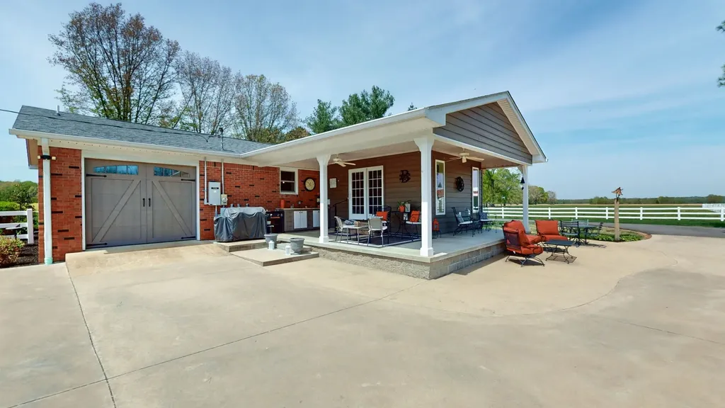 14220 Highway 69, N Cottage Grove TN 38224