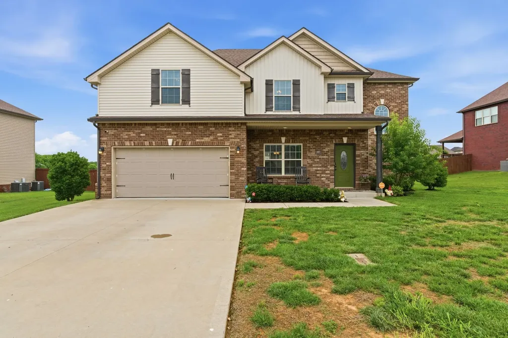 567 Larkspur Drive Clarksville TN 37043