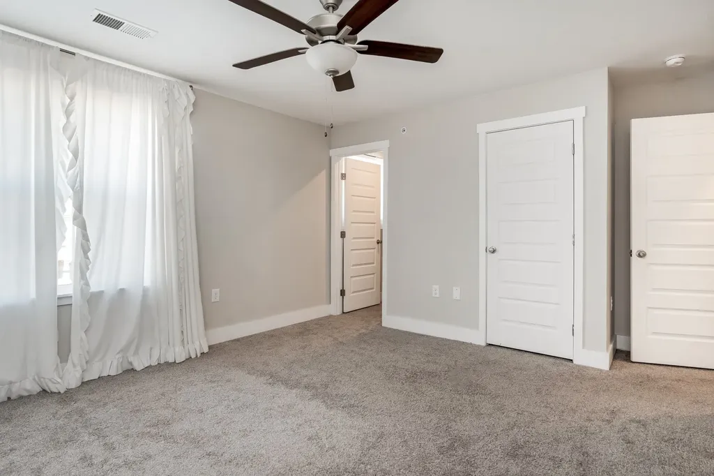 1043 Wells Way Spring Hill TN 37174