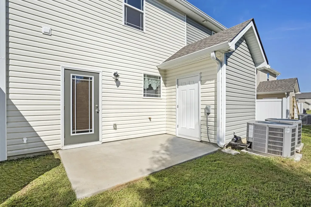 1043 Wells Way Spring Hill TN 37174