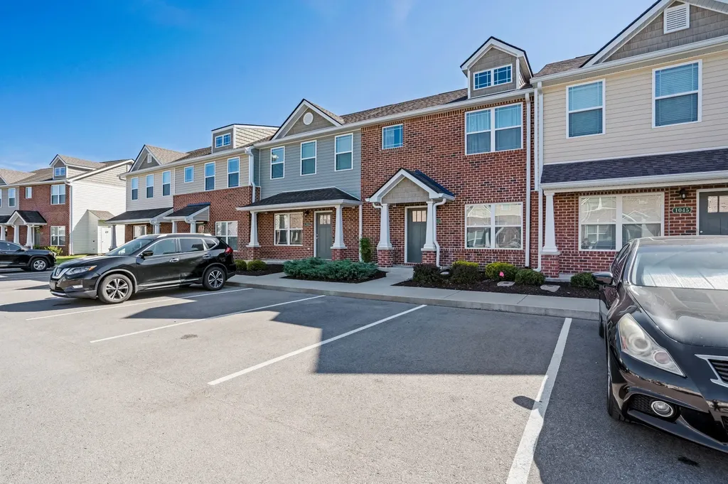 1043 Wells Way Spring Hill TN 37174