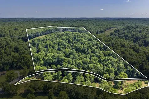 0 East Blue Creek Road Mc Ewen TN 37101