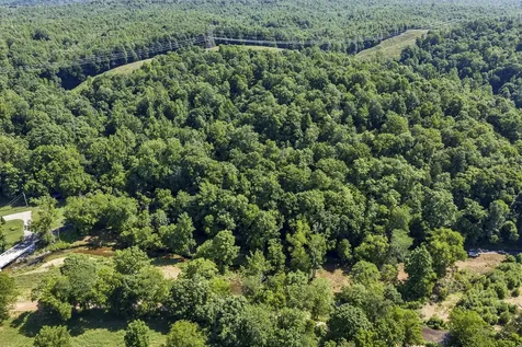 0 East Blue Creek Road Mc Ewen TN 37101