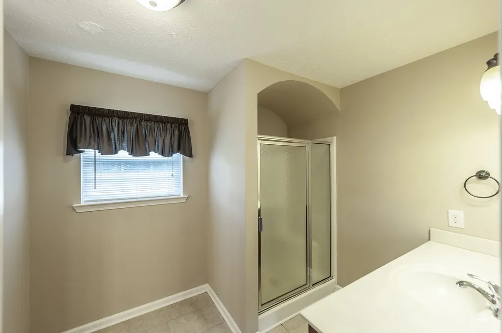 7535 Swift Road Greenbrier TN 37073
