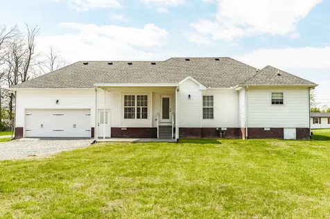 7535 Swift Road Greenbrier TN 37073