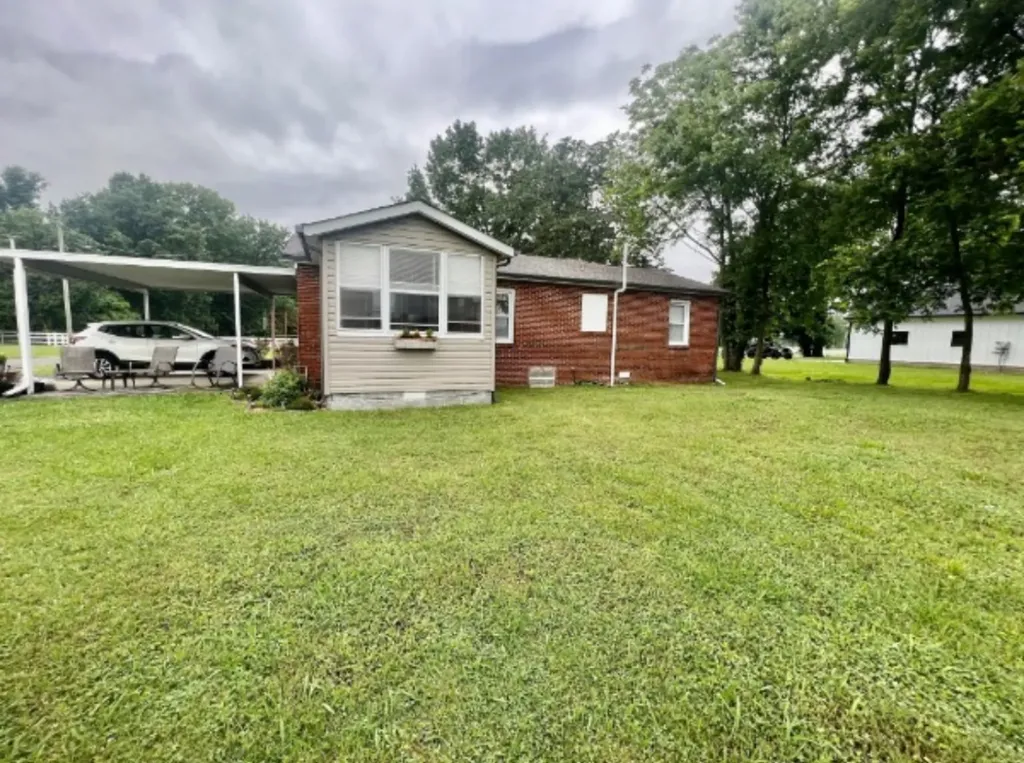 219 Big Springs Road Bell Buckle TN 37020