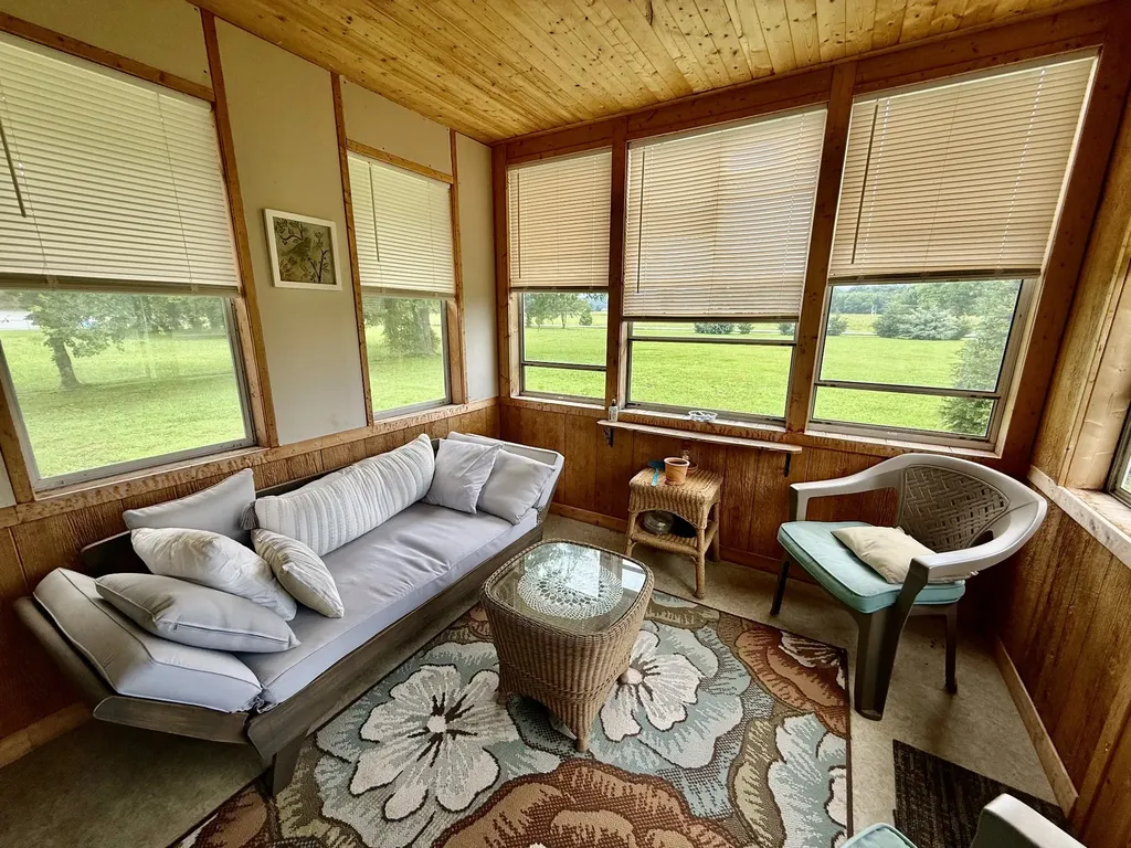 219 Big Springs Road Bell Buckle TN 37020