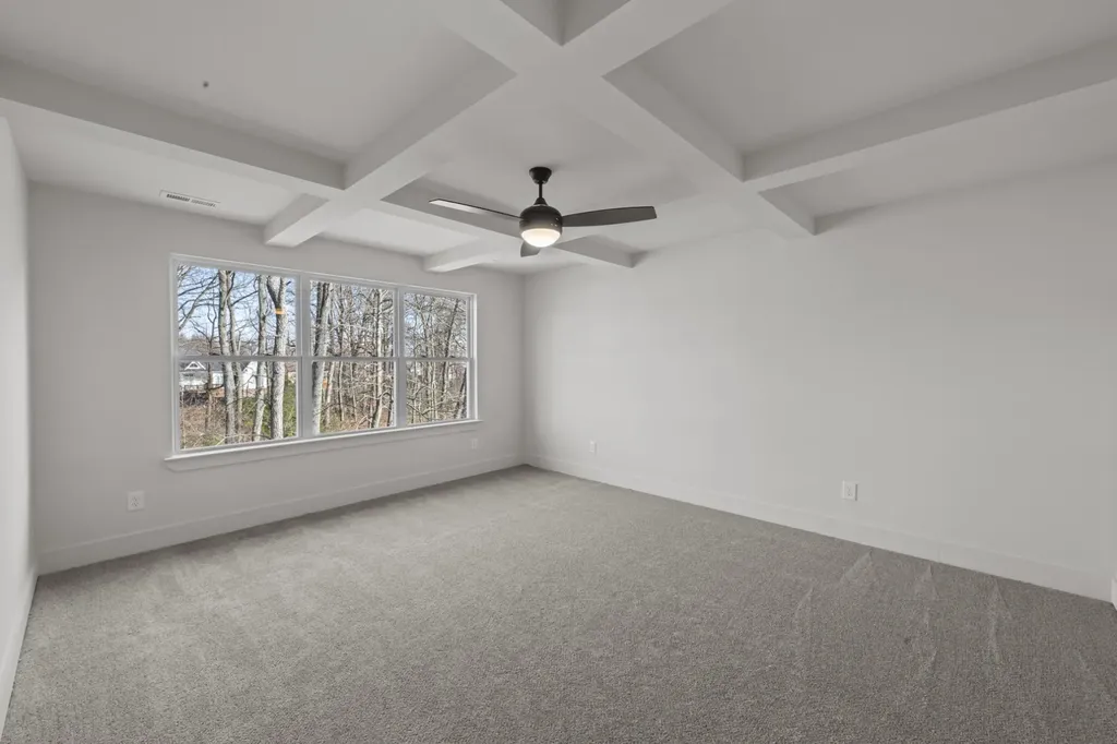 305 Trefethen Drive White House TN 37188