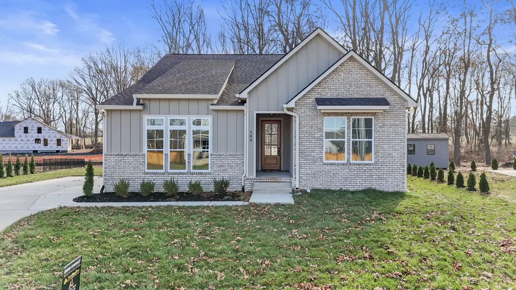 305 Trefethen Drive White House TN 37188
