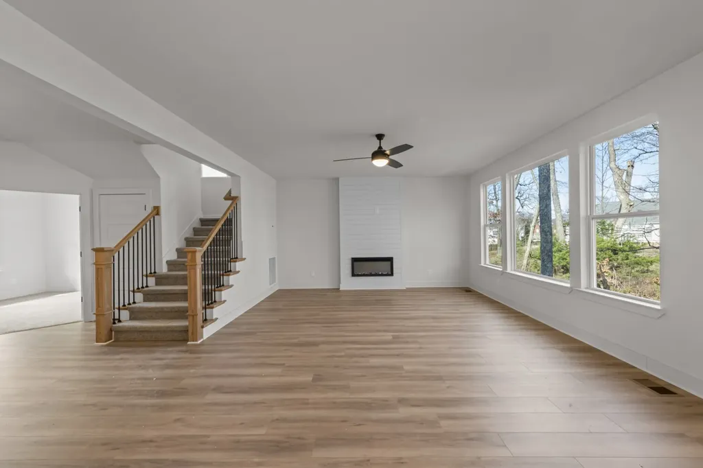 305 Trefethen Drive White House TN 37188