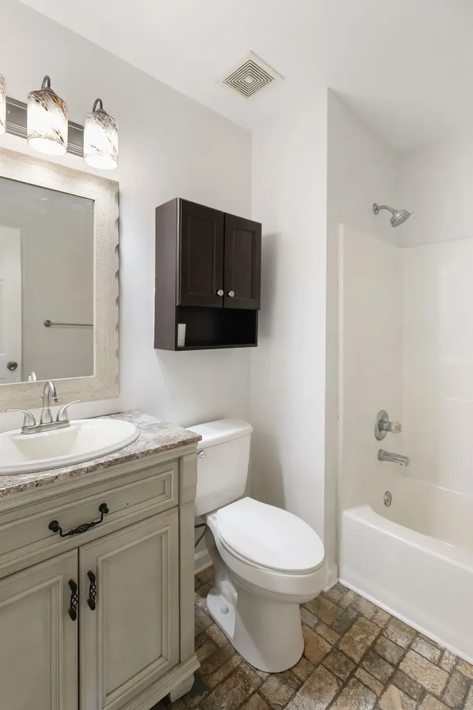 8001 Anna Court Greenbrier TN 37073