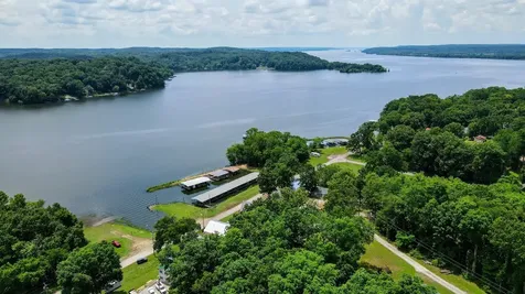 33 Creek View Lane Waverly TN 37185