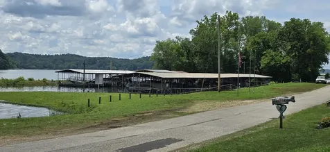 33 Creek View Lane Waverly TN 37185