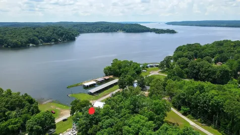 33 Creek View Lane Waverly TN 37185