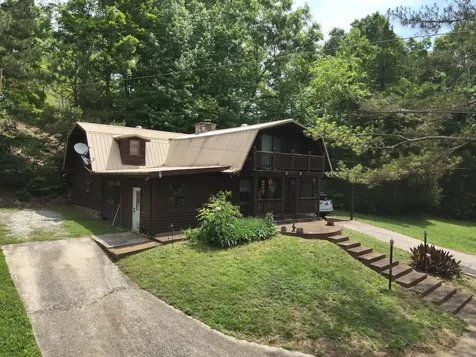 8821 Highway 412, E Linden TN 37096