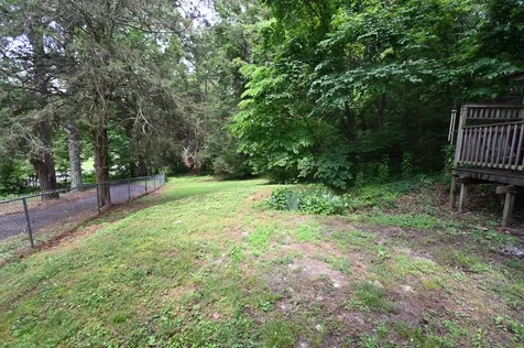 8821 Highway 412, E Linden TN 37096