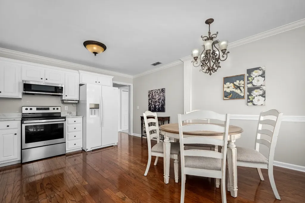 348 Golfview Court Murfreesboro TN 37127