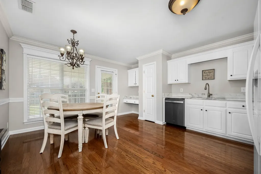 348 Golfview Court Murfreesboro TN 37127