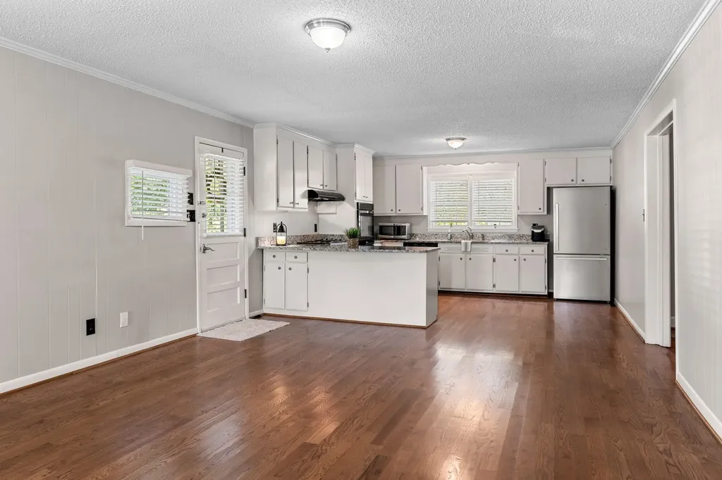 5451 Carters Creek Pike Thompsons Station TN 37179