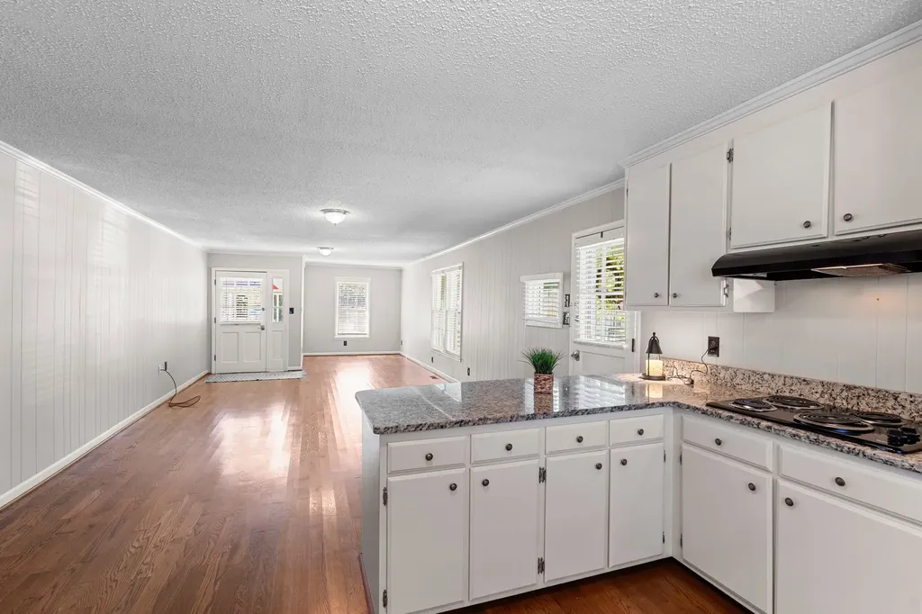 5451 Carters Creek Pike Thompsons Station TN 37179