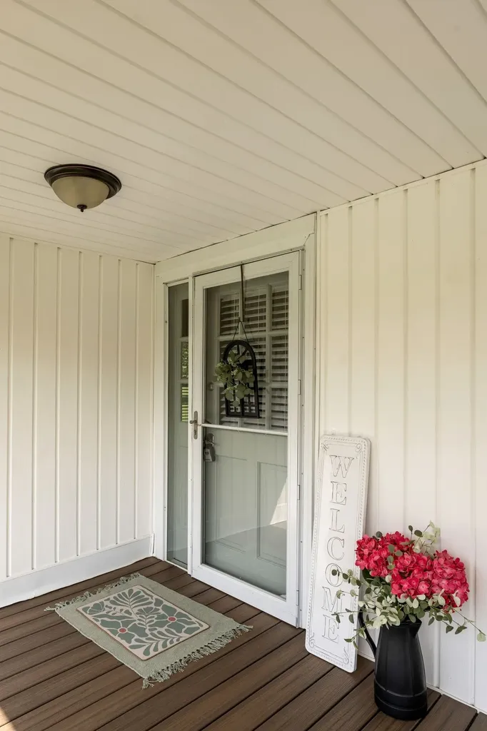 5451 Carters Creek Pike Thompsons Station TN 37179