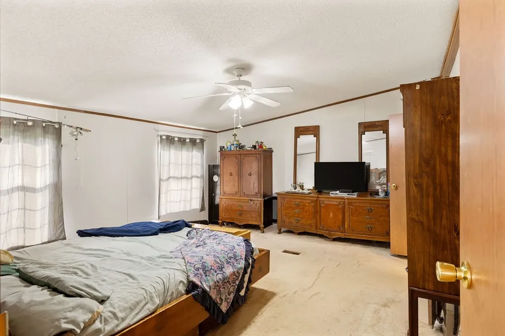2861 Verona Caney Road Lewisburg TN 37091