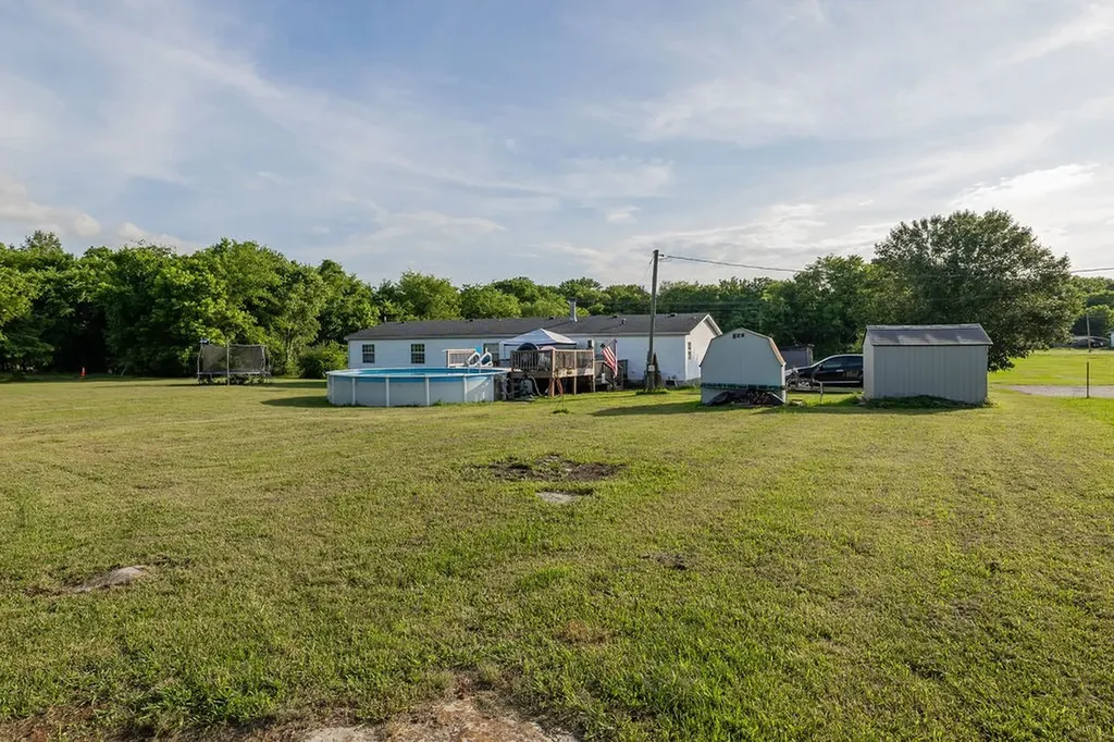 2861 Verona Caney Road Lewisburg TN 37091