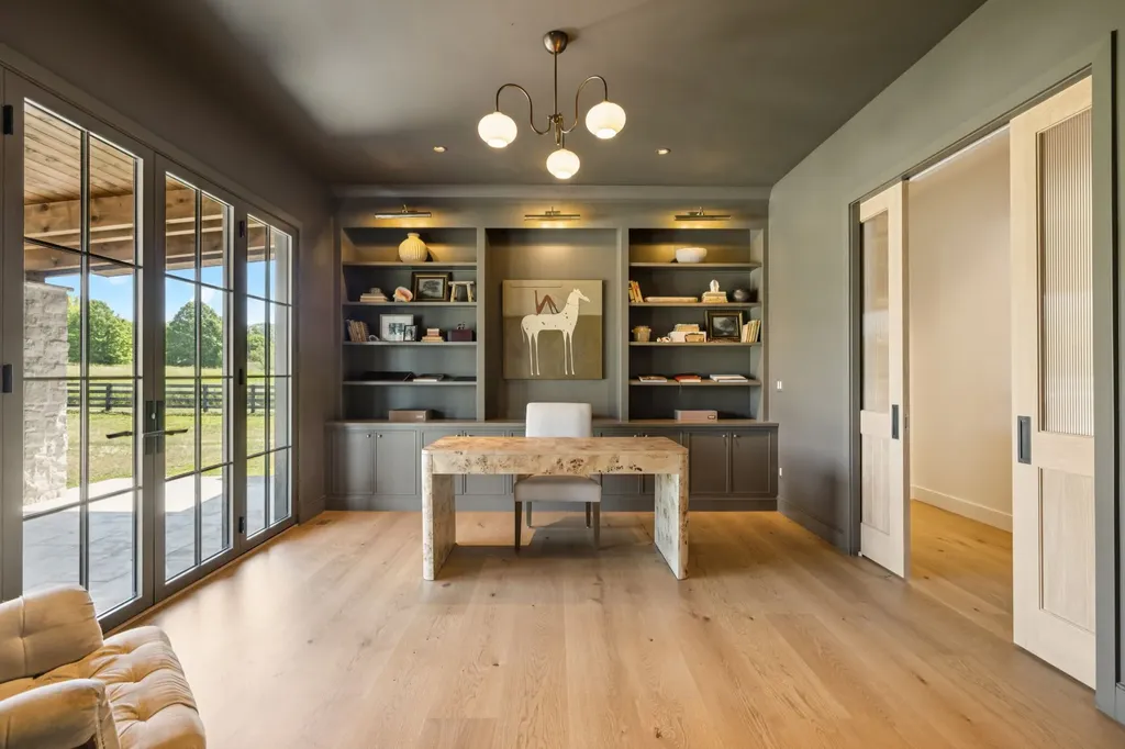 2077 Wilson Pike Franklin TN 37067