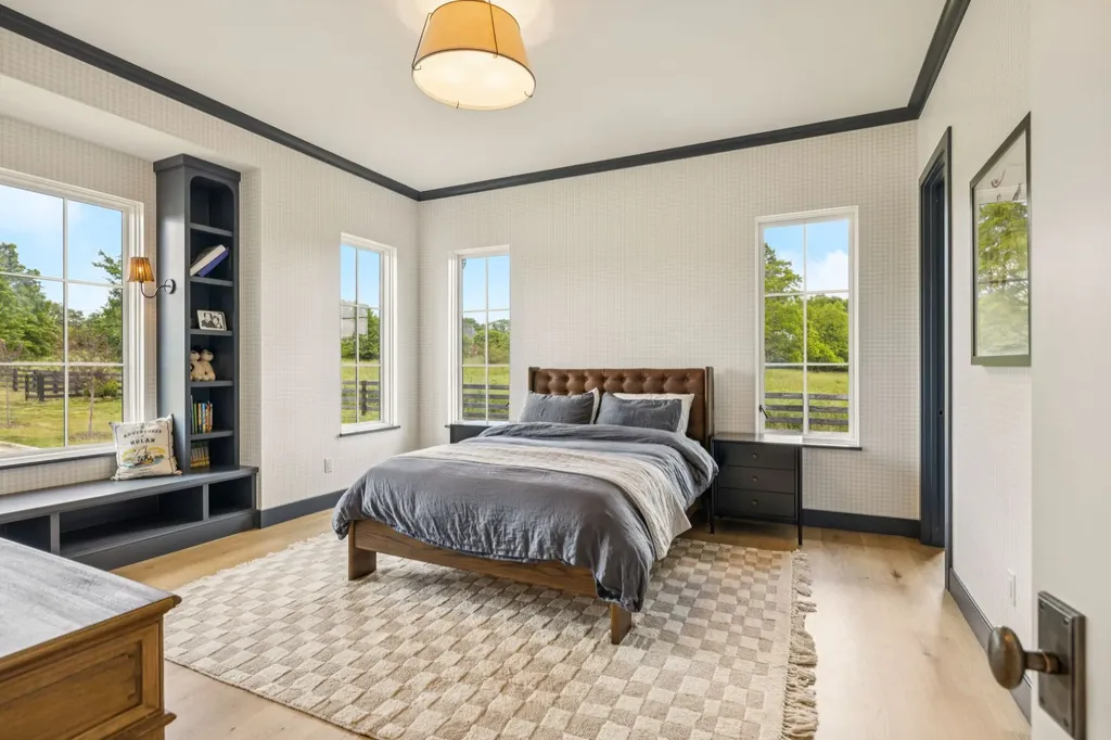 2077 Wilson Pike Franklin TN 37067
