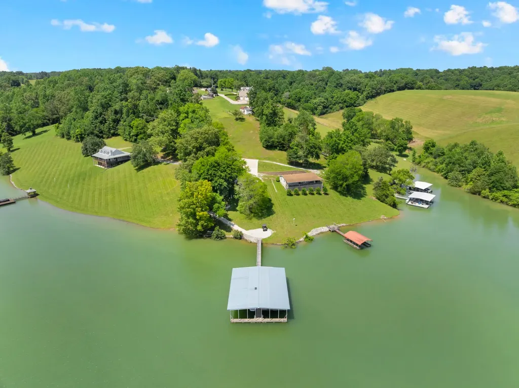 621 Lake Haven Drive Tullahoma TN 37388