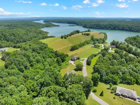 621 Lake Haven Drive Tullahoma TN 37388
