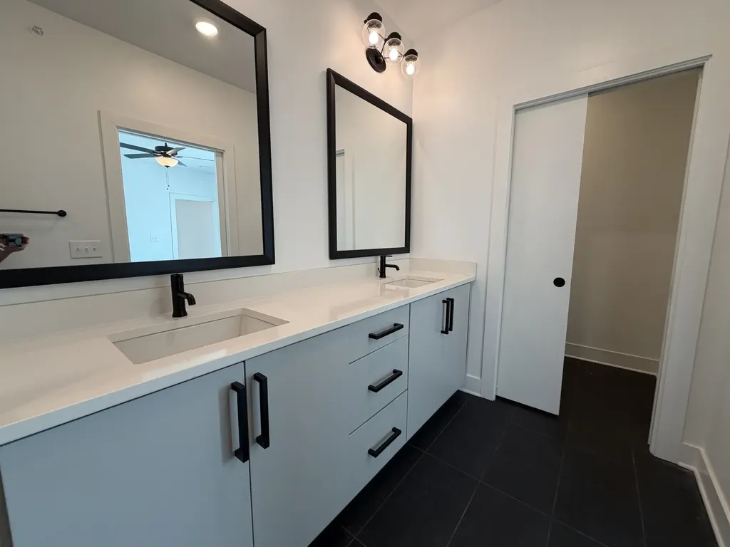 2704 Clifton Avenue Nashville TN 37209