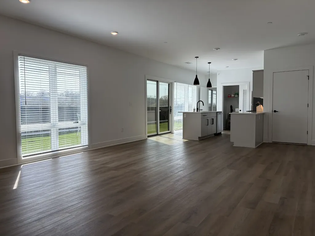 2704 Clifton Avenue Nashville TN 37209