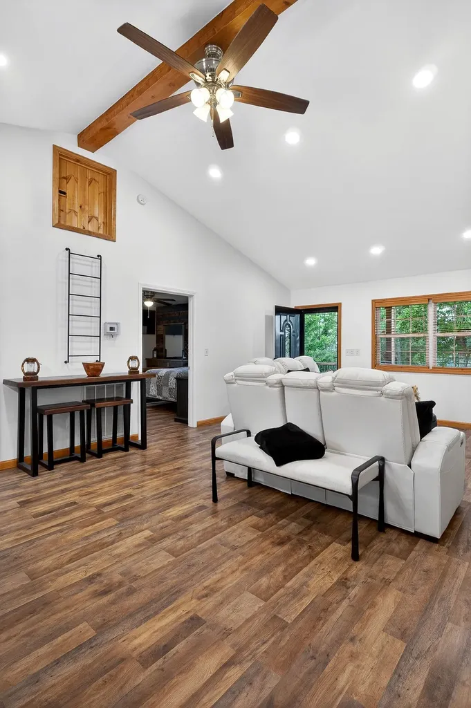 240 Dillon Lane Baxter TN 38544