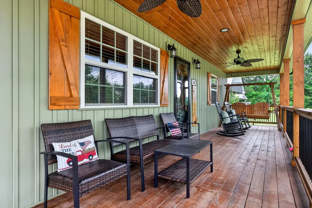 240 Dillon Lane Baxter TN 38544